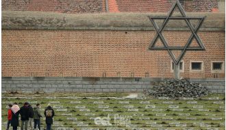 PRAGUE TEREZÍN MONUMENT TOUR WITH PICK-UP & TICKETS