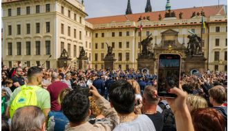 PRAGUE CASTLE SMALL GROUP TOUR WITH ENTRY