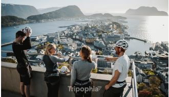 TOUR VIA FERRATA FROM ALESUND
