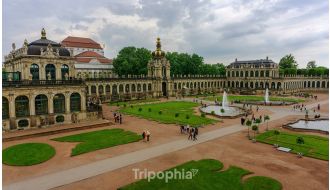 SHARED GROUP WALKING TOUR IN ENGLISH IN DRESDEN