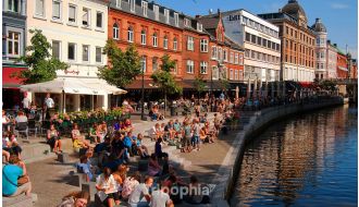 WALKING TOUR FROM VIKING VILLAGE TO METROPOLLIS IN AARHUS 