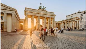 EAST BERLIN AND THE WALL GUIDED WALKING TOUR