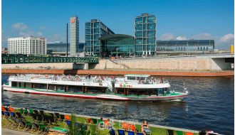 BERLIN SIGHTSEEING CRUISE FROM MAIN STATION