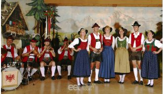 AUSTRIAN TRADITIONAL FOLK MUSIC BY GUNDOLF FAMILY