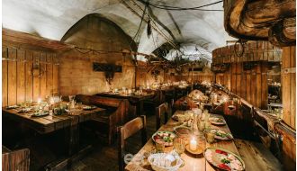 PRAGUE MEDIEVAL DINNER WITH UNLIMITED DRINKS