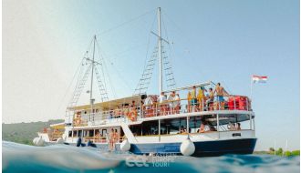 SPLIT BLUE LAGOON DJ BOAT PARTY WITH SHOTS & AFTER-PARTY