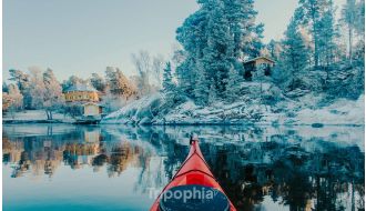 WINTER KAYAKING, SWEDISH FIKA AND HOT SAUNA EXPERIENCE IN STOCKHOLM
