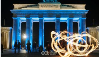 BERLIN LIGHT FESTIVAL BUS TOUR WITH LIVE GUIDE