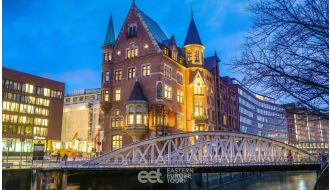 EERIE SPEICHERSTADT WALKING TOUR IN HAMBURG