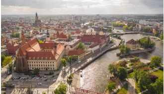 Wroclaw (2n) & Krakow (2n) & Warsaw (3n) – 7  Nights / 8 Days 